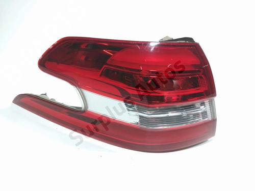 Used Left taillight Left taillight PEUGEOT 308 SW II (LC_, LJ_, LR_, LX_, L4_) 1.6 BlueHDi 100 (99 hp) 33839186 33839186