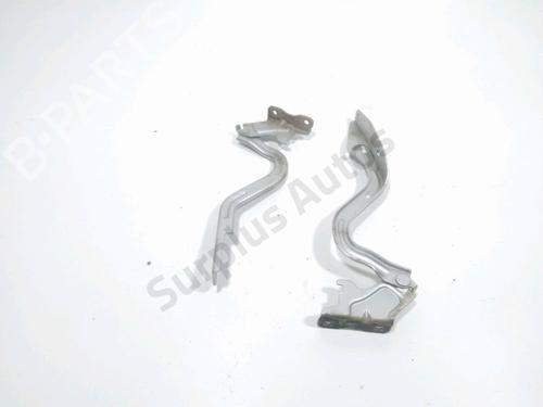 Used Hinge/Door check strap Hinge/Door check strap 37772217 37772217