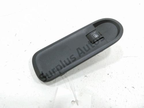 Used Right front window switch DACIA DUSTER (HS_) 1.5 dCi 4x4 (109 hp) 30994395