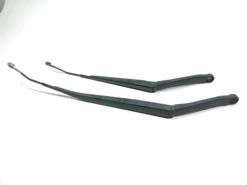 Used Front windshield wiper arm RENAULT LATITUDE (L70_) 2.0 dCi 150 (L70H) (150 hp) 28271856