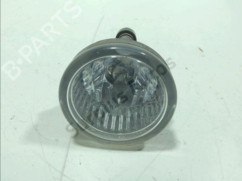 Used Right front fog light Right front fog light 39577645 39577645