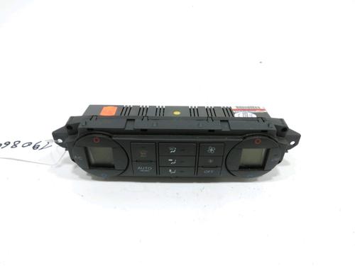 Used Climate control FORD FOCUS C-MAX (DM2) 1.6 TDCi (109 hp) 30988517