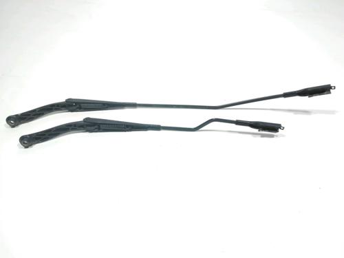 Used Front windshield wiper arm FIAT PUNTO (199_) [2012-2025]  28271598