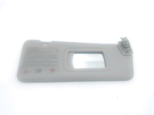 Used Right sun visor Right sun visor 31002670 31002670