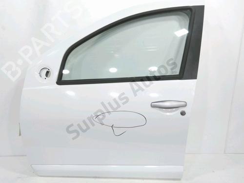 left-front-door-dacia-sandero-2008-37291970 main image