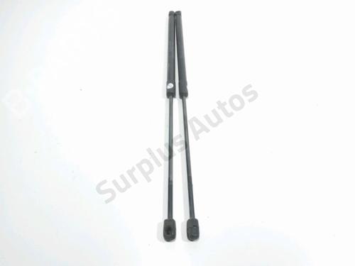 tailgate-lift-support-volvo-v40-hatchback-525-2012-2013-2014-2015-2016-2017-2018-2019-28261621 main image