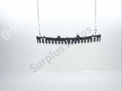 Used Rear bumper bracket PEUGEOT 308 SW II (LC_, LJ_, LR_, LX_, L4_) 1.6 BlueHDi 120 (120 hp) 28258303