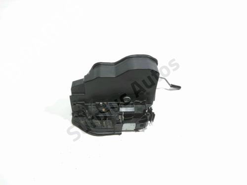 Used Front right lock BMW 1 (E87) 118 d (143 hp) 29382206