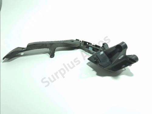 Used Rear bumper bracket Rear bumper bracket PEUGEOT 3008 I MPV (0U_) 1.6 HDi (114 hp) 33333796 33333796
