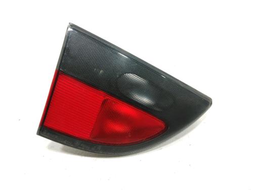 Used Left tailgate light Left tailgate light 31005904 31005904