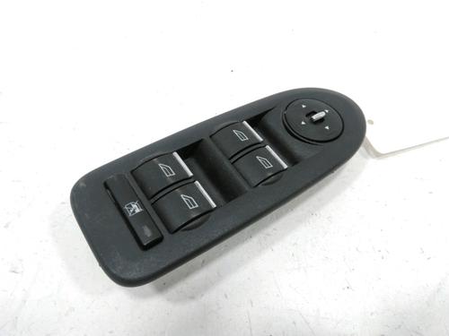 Used Left front window switch FORD KUGA I 2.0 TDCi (140 hp) 30998984