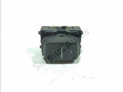 Used Left front window switch DACIA SANDERO II 1.5 dCi (90 hp) 30958264