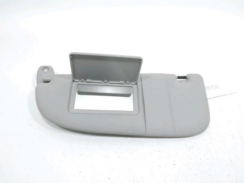 Used Left sun visor Left sun visor 31004024 31004024
