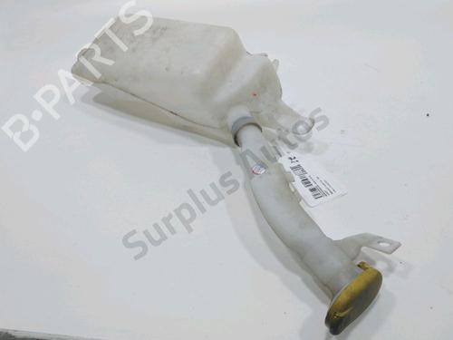 Used Windscreen washer tank RENAULT CLIO III (BR0/1, CR0/1) 1.2 16V (BR0P, CR0P) (101 hp) 31008883