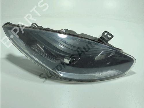 right-headlight-renault-megane-iii-hatchback-bz01_-b3_-2008-36550451 main image