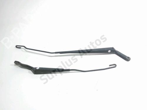 Used Front windshield wiper arm Front windshield wiper arm 38165673 38165673