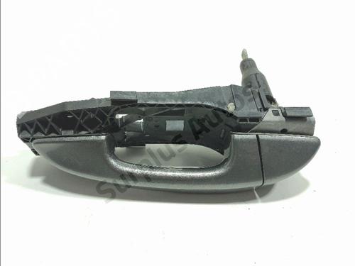 front-left-exterior-door-handle-porsche-cayenne-92a-2010-2011-2012-2013-2014-2015-2016-2017-2018-32260893 main image