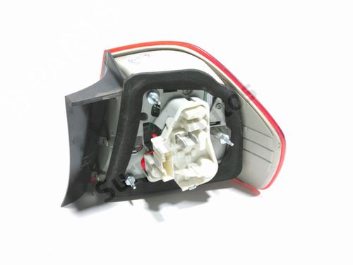 Left taillight BMW 3 (E90) 320 d xDrive | BP37788874C34 - Image 2