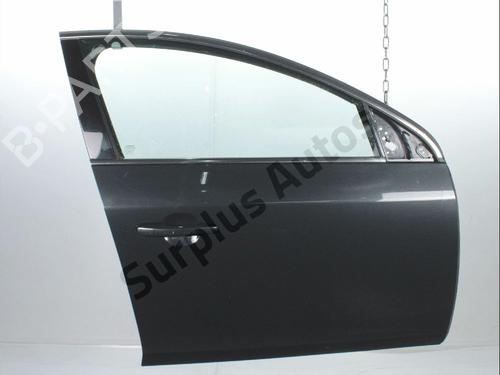 right-front-door-volvo-s60-ii-134-2010-2011-2012-2013-2014-2015-2016-2017-2018-2019-39706435 main image