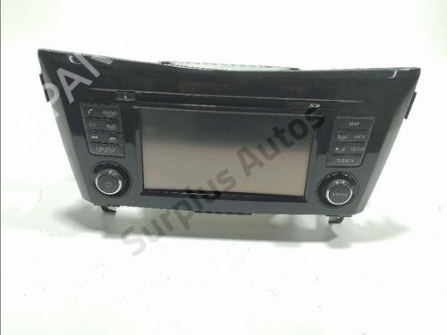 radio-nissan-qashqai-ii-j11-j11_-2013-32102375 main image