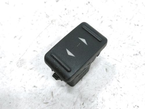 Used Right front window switch Right front window switch 37772753 37772753