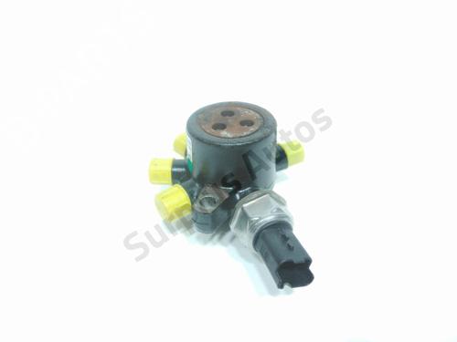 Used Injection rail RENAULT CLIO III (BR0/1, CR0/1) 1.5 dCi (BR17, CR17) (86 hp) 28221351