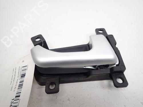 Used Front right interior door handle Front right interior door handle 37774726 37774726
