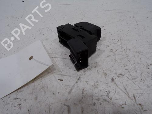 Right front window switch ALFA ROMEO 159 Sportwagon (939_) 1.9 JTDM 16V (939BXC1B, 939BXC12) | BP37772809I26 - Image 2