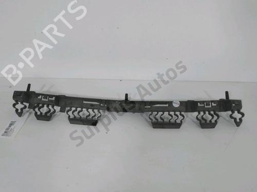 Kofangerbeslag bag RENAULT CLIO V (B7_) 1.5 Blue dCi 85 (B7AG) (86 hp) 31001043