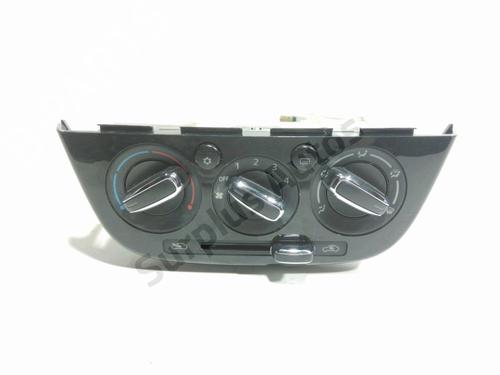 climate-control-mitsubishi-mirage-space-star-vi-hatchback-a0_a-2012-39088683 main image