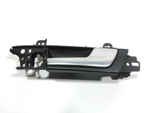 Used Front right interior door handle Front right interior door handle 28242829 28242829