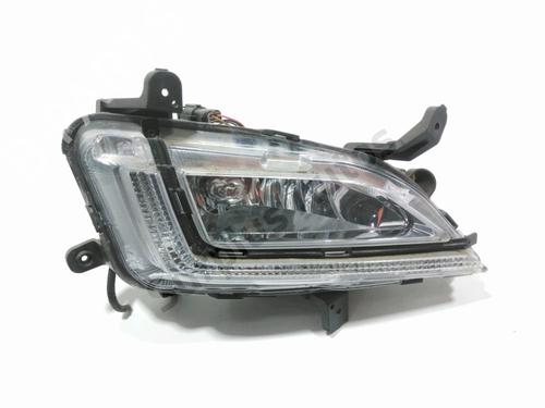 Feu de brouillard avant droit HYUNDAI TUCSON (TL, TLE) 2.0 CRDi All-wheel Drive (185 hp) 32131540