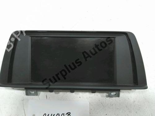 Used Display monitor BMW 1 (F20) 116 d (116 hp) 30990764