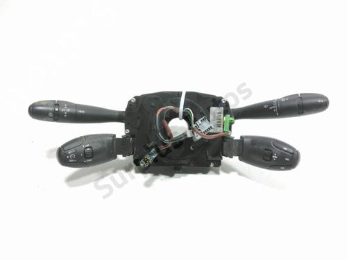 Commandes au volant Commandes au volant PEUGEOT 407 (6D_) 1.6 HDi 110 (6D9HZC, 6D9HYC) (109 hp) 34262461 34262461