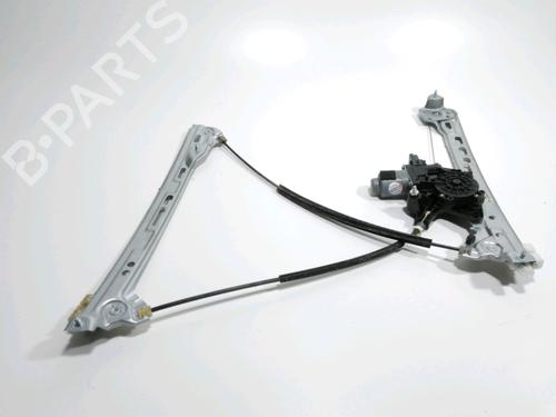 Rudehejsemekanisme Højre foran RENAULT MEGANE IV Hatchback (B9A/M/N_) 1.2 TCe 100 (B9MS) (100 hp) 28240048