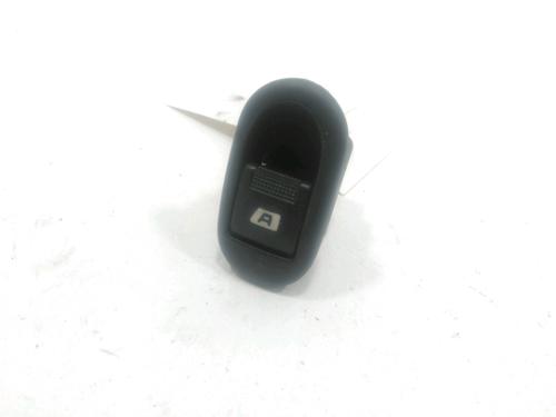 Used Right front window switch Right front window switch PEUGEOT 1007 (KM_) 1.4 HDi (68 hp) 30994326 30994326