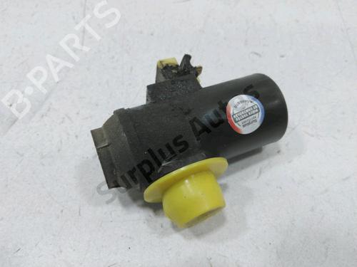 Used Washer pump HONDA ACCORD VII (CL, CN) 2.0 (CL7) (155 hp) 31008640