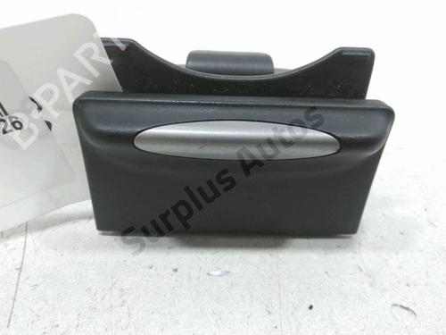 Cinzeiro HONDA CIVIC VIII Hatchback (FN, FK) 1.8 (FN1, FK2) (140 hp) 30992228