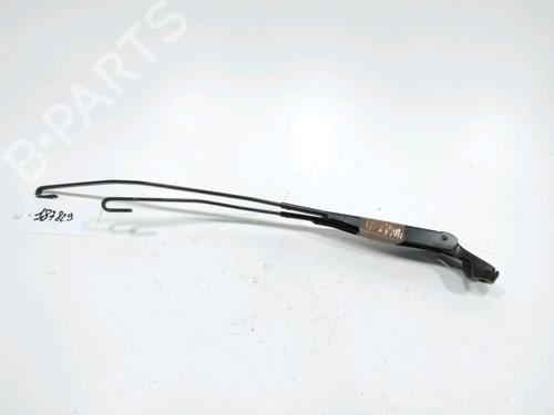 Used Front windshield wiper arm Front windshield wiper arm 37789953 37789953
