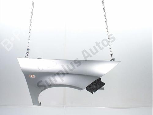 Used Right front fenders Right front fenders 37507004 37507004