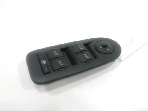 Used Left front window switch Left front window switch 37778030 37778030
