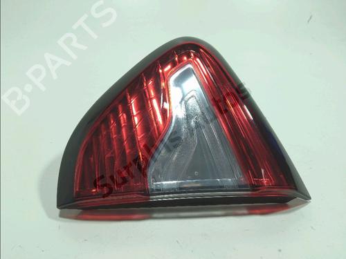 right-tailgate-light-renault-captur-i-j5_-h5_-2013-32261219 main image