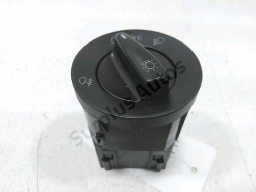 Used Headlight switch Headlight switch 30990437 30990437