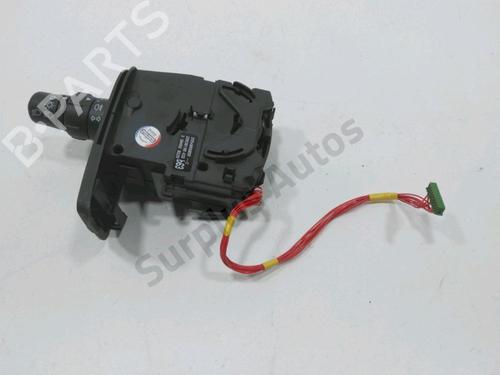 Used Headlight switch RENAULT KANGOO / GRAND KANGOO II (KW0/1_) 1.5 dCi 85 (KW0K, KW0L, KW0B) (86 hp) 30989319