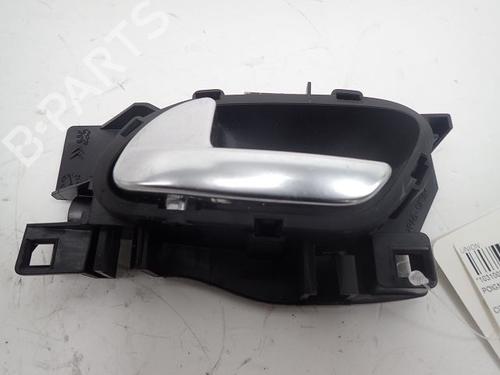 Højre fortil invendig håndtag CITROËN C3 II (SC_) 1.2 VTi 82 (82 hp) 30995990