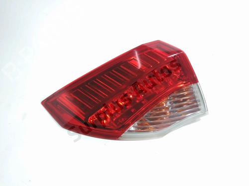 Used Left taillight Left taillight RENAULT LAGUNA III (BT0/1) 1.5 dCi (BT00, BT0A, BT0T, BT1J) (110 hp) 32334763 32334763