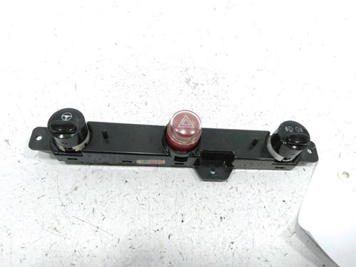 Used Warning switch Warning switch FIAT 500 (312_) 1.2 (312AXA1A) (69 hp) 30989922 30989922