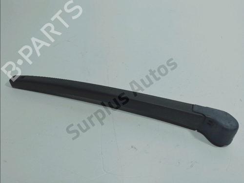 Used Rear windshield wiper arm Rear windshield wiper arm 37789735 37789735