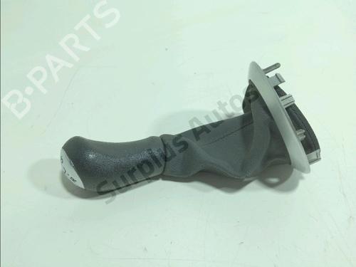 Used Shift knob Shift knob 39524680 39524680