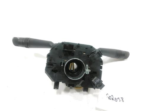 Steering wheel controls FIAT GRANDE PUNTO (199_) 1.3 D Multijet | BP30988136E15